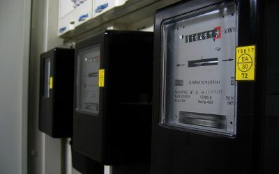 La prohibición de la venta a puerta fría obliga a las eléctricas a buscar nuevos métodos comerciales